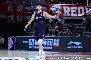 直播吧：徐昕已经收到NBA球队试训与夏季联赛邀请函！