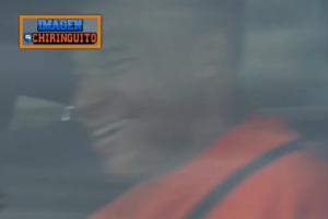 没受影响！六台：姆巴佩今天驾车抵达训练基地时依然大笑