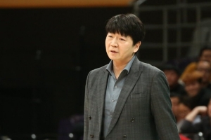 赛后激动爆粗！媒体人：山东的外援是想放假了 难怪邱彪发脾气