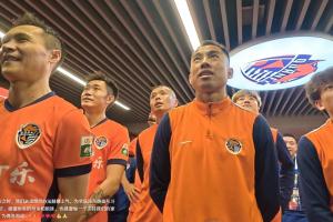 海牛主帅米兰赛前为球员播放家人祝福视频鼓舞士气