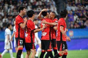 火力全开！蓉城12轮狂轰32球联赛遥遥领先+11胜1平保持不败