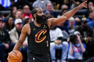 解锁里程碑！哈登季后赛得分达4149分 超越库里跻身NBA历史前十