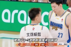 落后6分花10秒打快速2分！孙悦：不明白赵睿为什么用这种速度推进