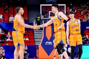 杨鸣：上海主场期望值太高 自己把自己困住 北京打法有点克制他们