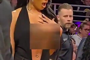 这尺度必须打码了！克莱女友马冬梅此前观战湖人，超性感穿着