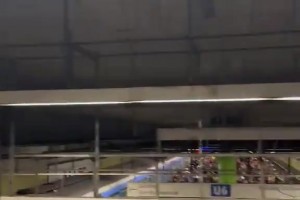 太火爆了！德国警方命令所有巴黎极端球迷下车，走路去球场