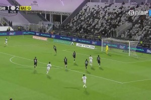 C罗禁区内抢点破门！打进生涯第971球！胜利3-1青年人！